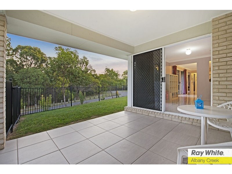 2 Elle Court, Cashmere QLD 4500