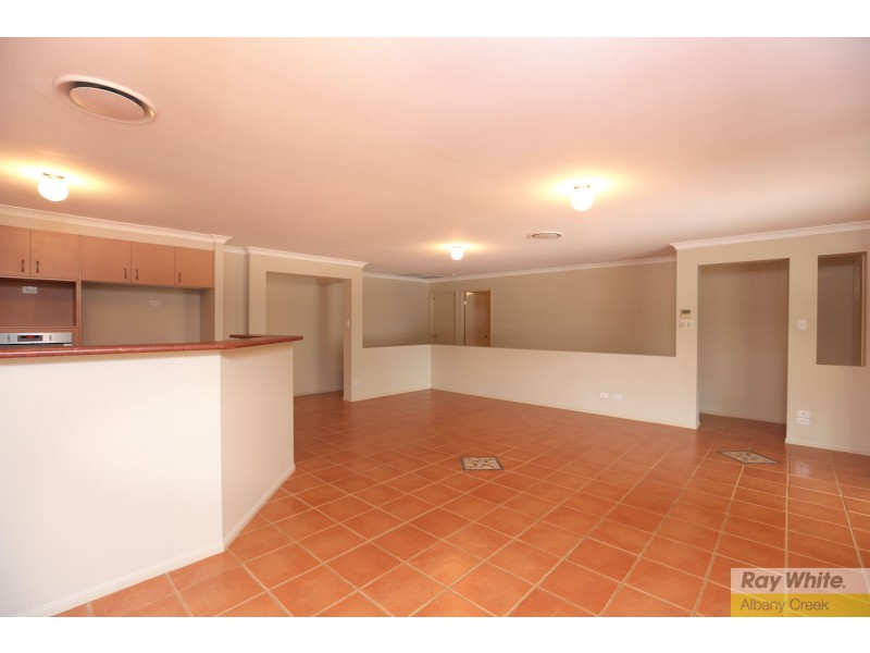 2 Whipbird Court, Cashmere QLD 4500