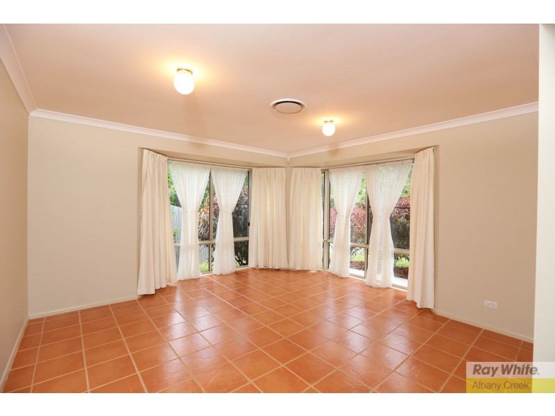 2 Whipbird Court, Cashmere QLD 4500