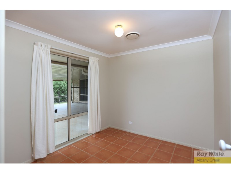 2 Whipbird Court, Cashmere QLD 4500