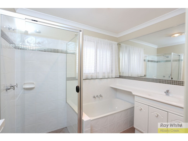 2 Whipbird Court, Cashmere QLD 4500