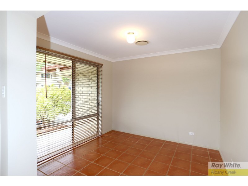 2 Whipbird Court, Cashmere QLD 4500