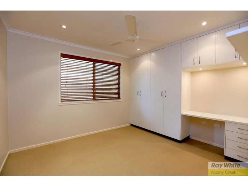 25 Olympus Court, Eatons Hill QLD 4037