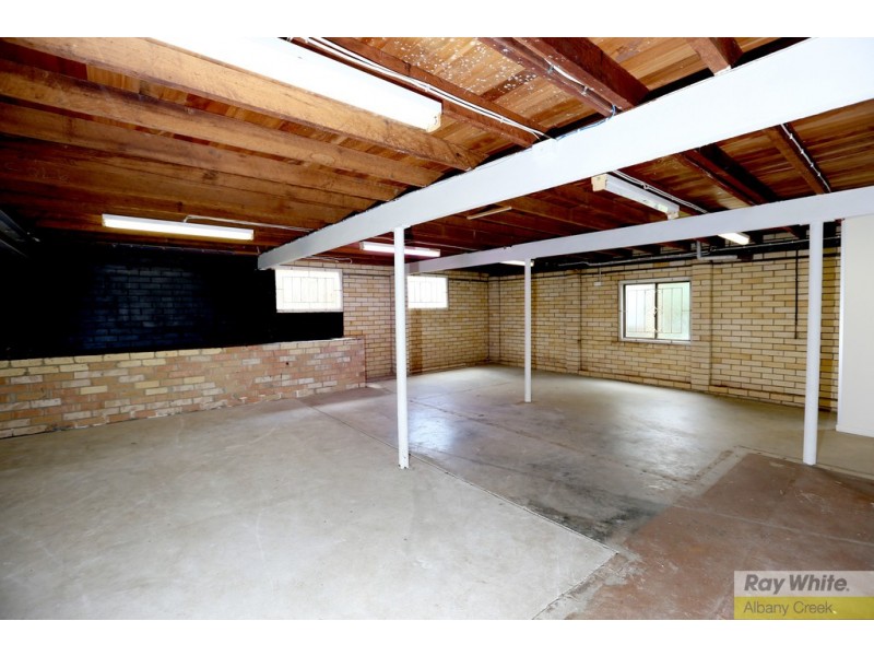 25 Olympus Court, Eatons Hill QLD 4037