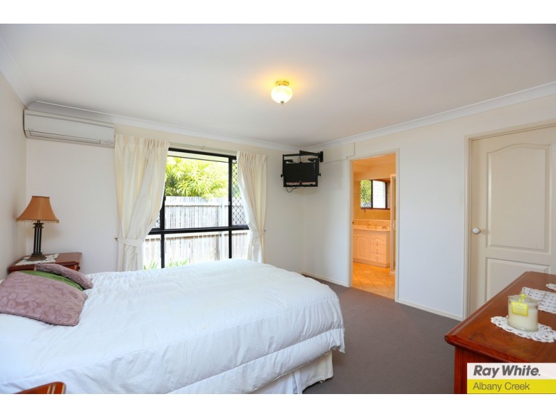 18 Gold Creek Court, Albany Creek QLD 4035