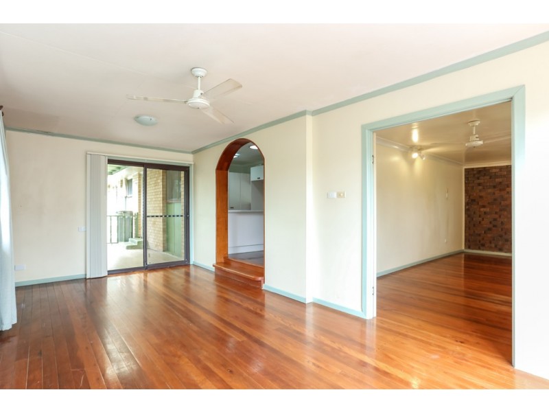 22 Devoran Street, Albany Creek QLD 4035