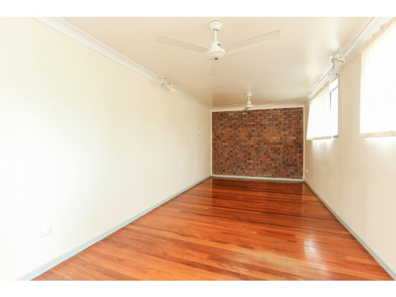 22 Devoran Street, Albany Creek QLD 4035