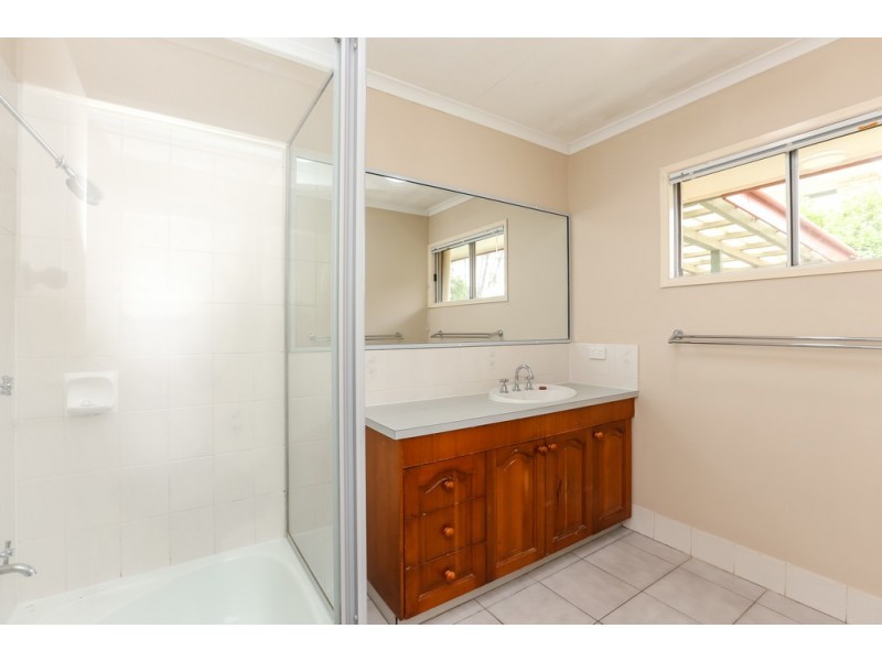 22 Devoran Street, Albany Creek QLD 4035