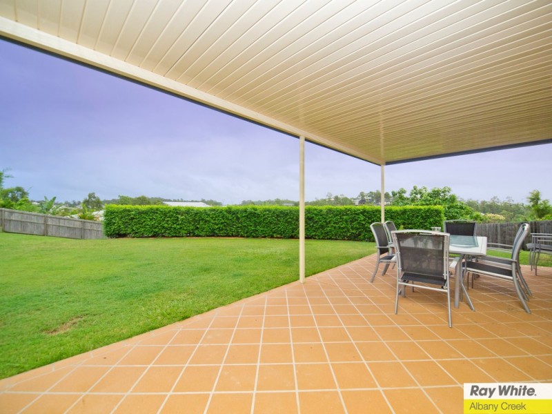 18 Toressian Place, Cashmere QLD 4500