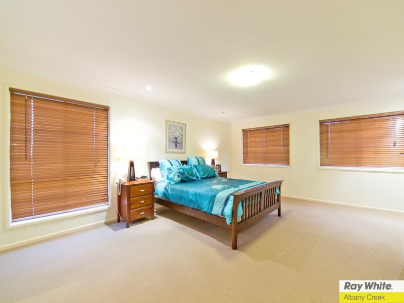 18 Toressian Place, Cashmere QLD 4500