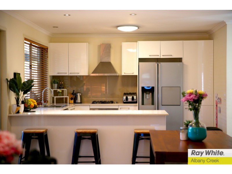 21 Tanager Street, Albany Creek QLD 4035