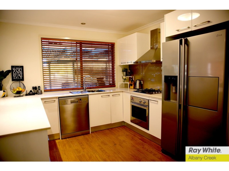 21 Tanager Street, Albany Creek QLD 4035