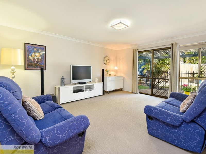 6 Lark Court, Albany Creek QLD 4035