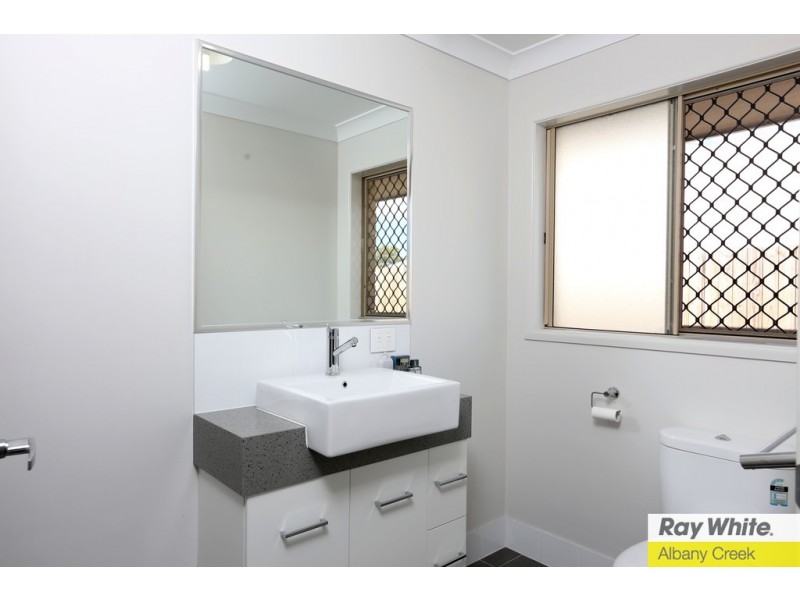 8 Miranda Street, Warner QLD 4500