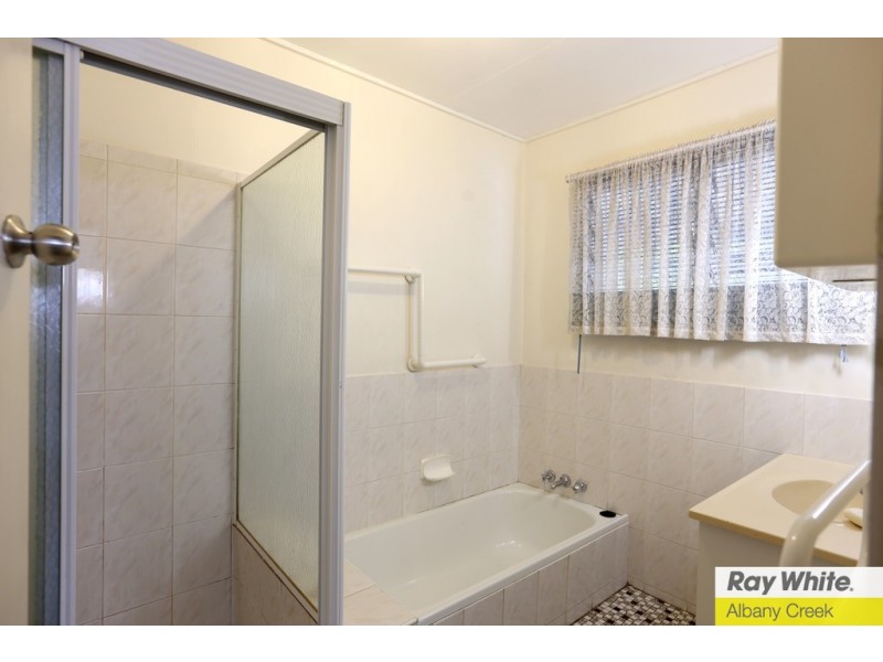 22 Bargo Street, Arana Hills QLD 4054