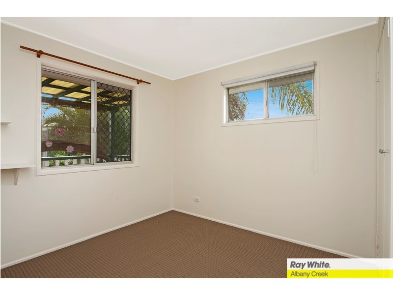 1 Sesame Street, Albany Creek QLD 4035