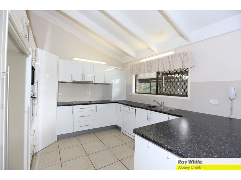 6 Carroo Court, Albany Creek QLD 4035