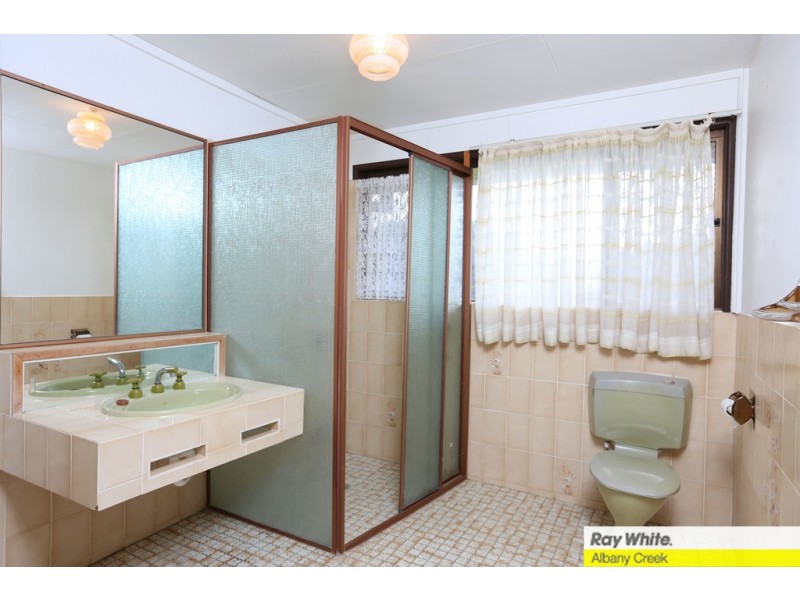 6 Carroo Court, Albany Creek QLD 4035