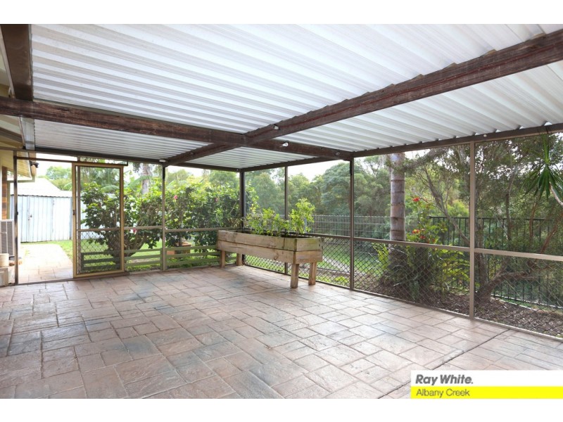 6 Carroo Court, Albany Creek QLD 4035