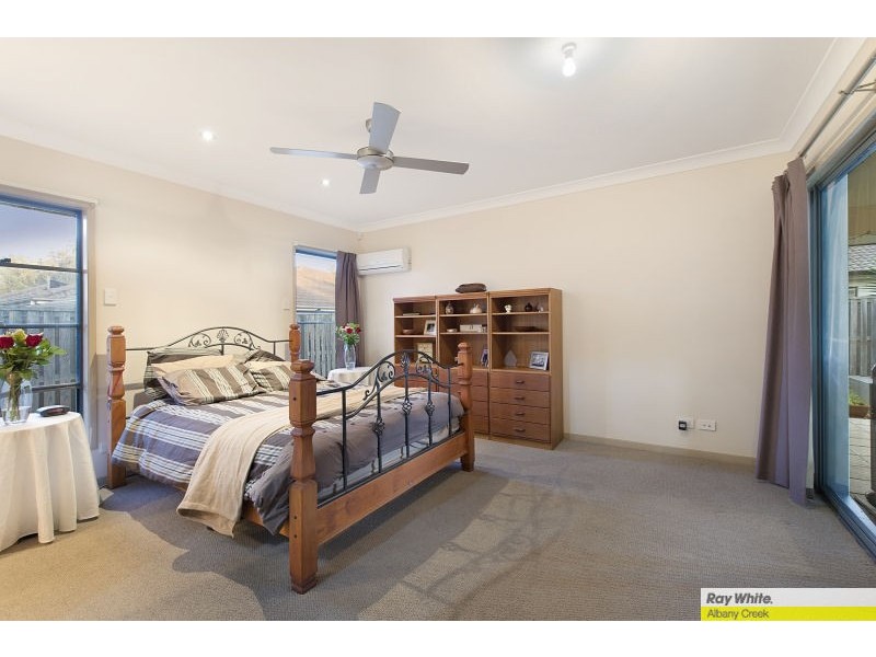 12 Rivergum Drive, Eatons Hill QLD 4037