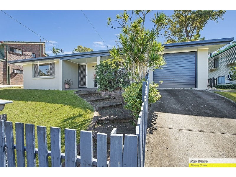 7 Folkstone Avenue, Albany Creek QLD 4035