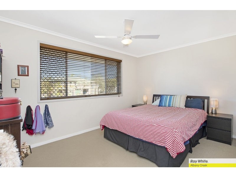 7 Folkstone Avenue, Albany Creek QLD 4035