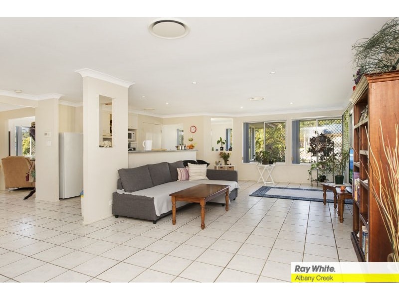 1 Wuruma Place, Albany Creek QLD 4035