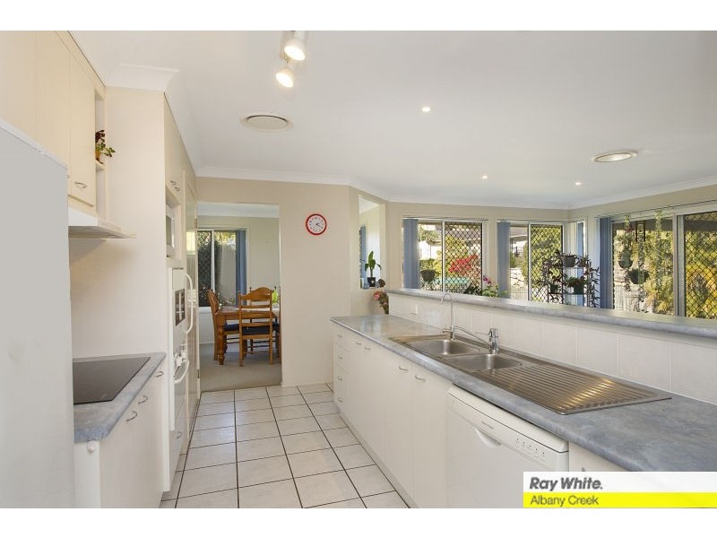 1 Wuruma Place, Albany Creek QLD 4035