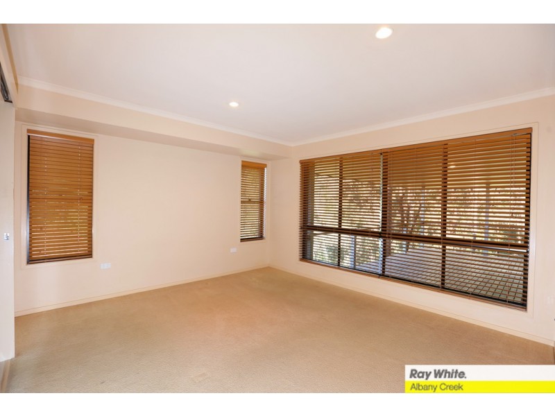 5 Talisman Court, Eatons Hill QLD 4037