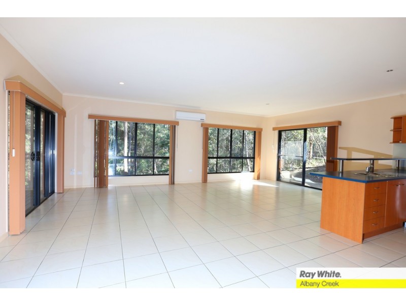 5 Talisman Court, Eatons Hill QLD 4037
