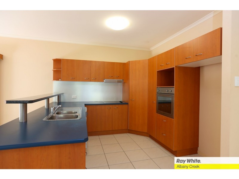 5 Talisman Court, Eatons Hill QLD 4037