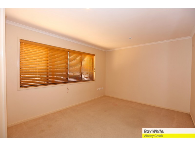5 Talisman Court, Eatons Hill QLD 4037