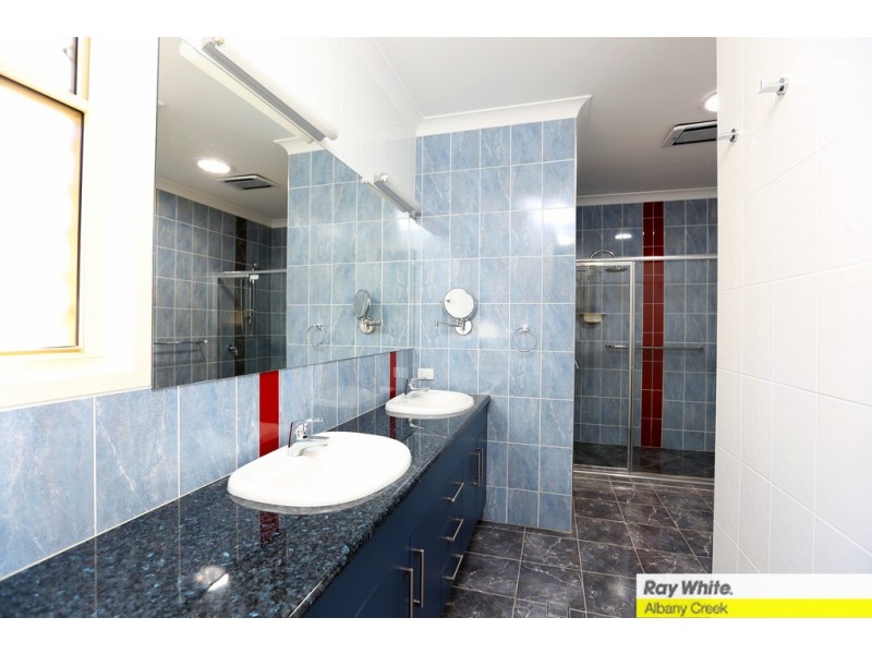 5 Confluence court, Eatons Hill QLD 4037