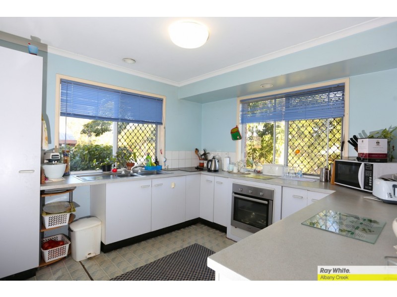 97 View Crescent, Arana Hills QLD 4054