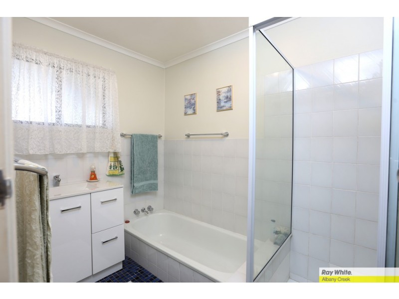 229 Patricks Road, Ferny Hills QLD 4055