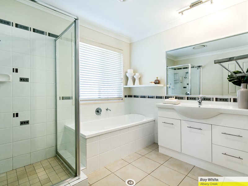 10 Fir Place, Warner QLD 4500