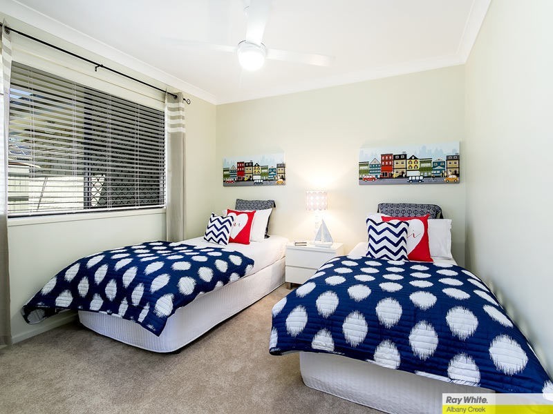 10 Fir Place, Warner QLD 4500