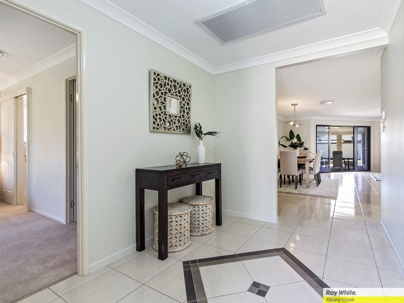 10 Fir Place, Warner QLD 4500
