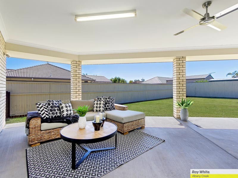 10 Fir Place, Warner QLD 4500