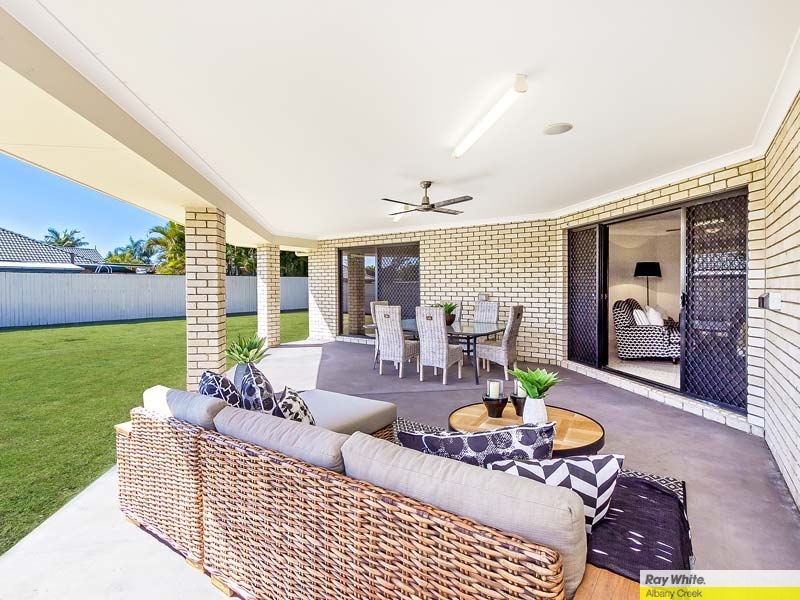 10 Fir Place, Warner QLD 4500