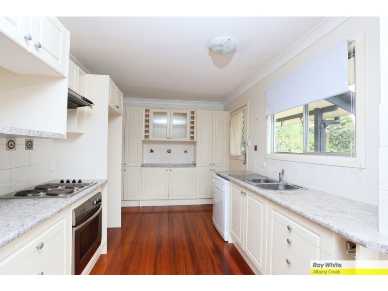 10 Bolong Crescent, Ferny Hills QLD 4055