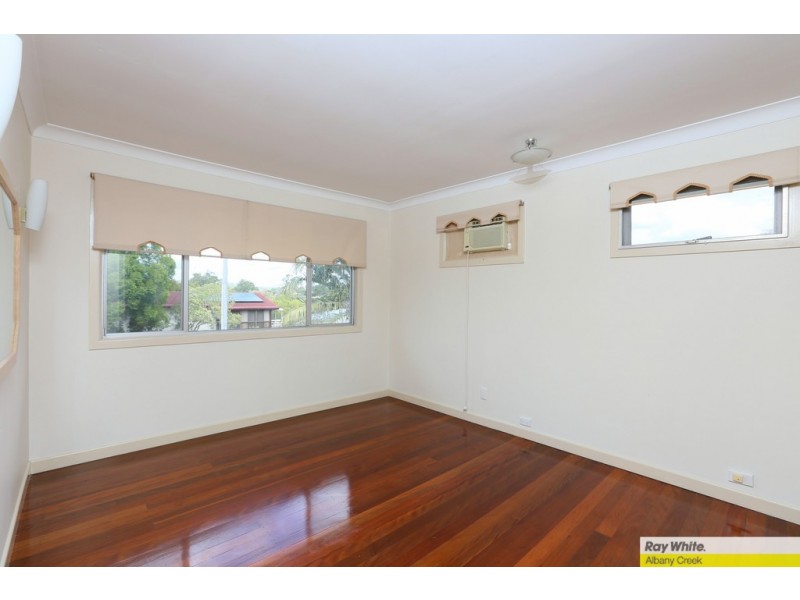 10 Bolong Crescent, Ferny Hills QLD 4055