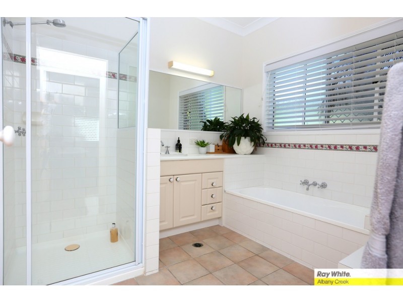 57 Flinders Way, Albany Creek QLD 4035