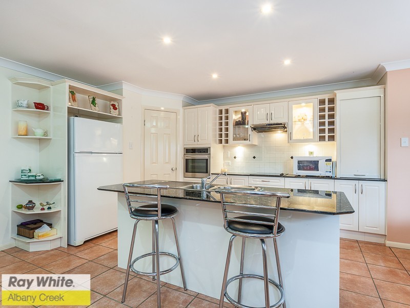 6 Tinaroo Court, Albany Creek QLD 4035