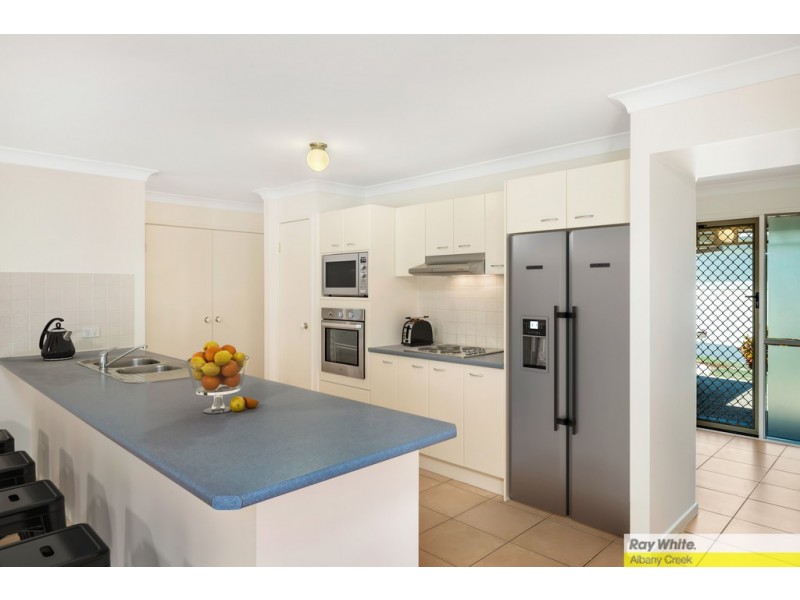 37 Riversleigh Crescent, Eatons Hill QLD 4037