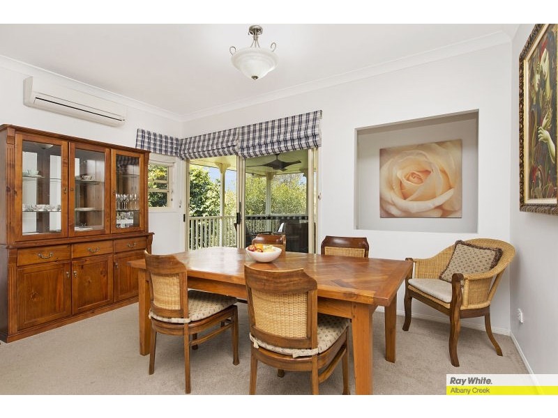 25 Silkyoak Way, Albany Creek QLD 4035