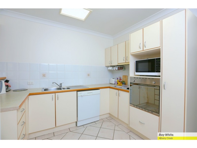 4 Circa Cr / 24 Faheys Rd East, Albany Creek QLD 4035