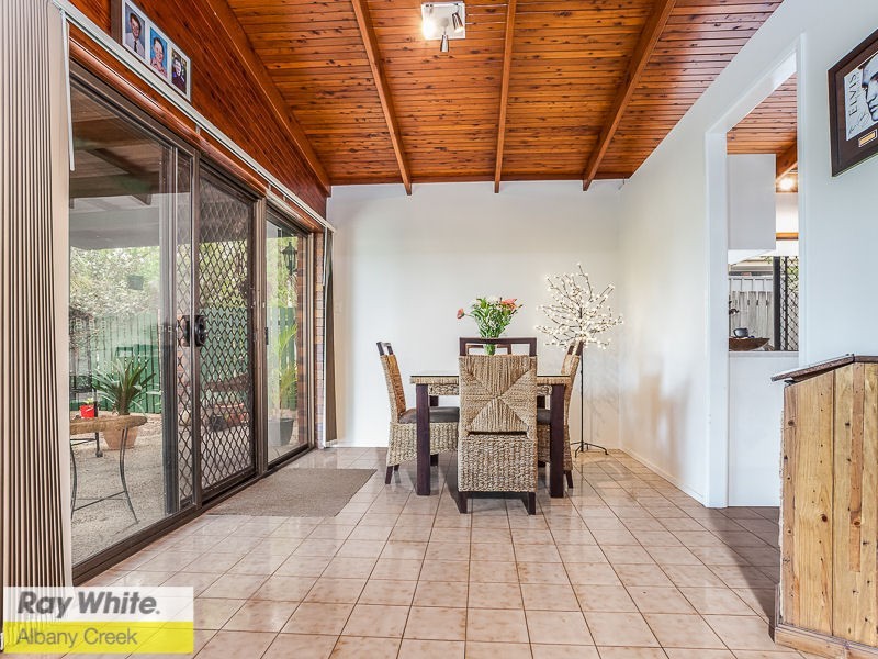 8 Minerva Court, Eatons Hill QLD 4037