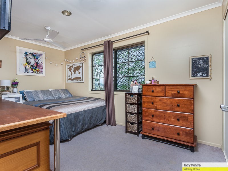 11 Apollo Court, Eatons Hill QLD 4037