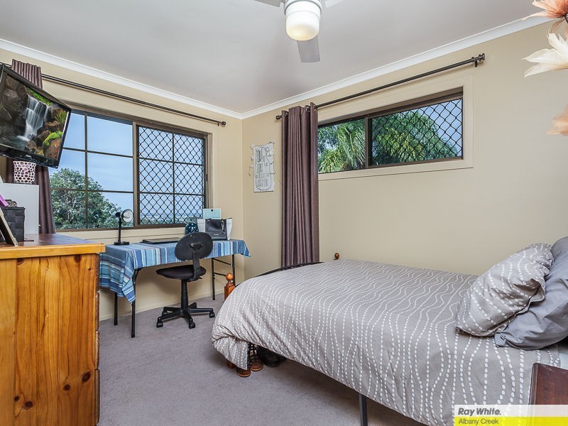 11 Apollo Court, Eatons Hill QLD 4037